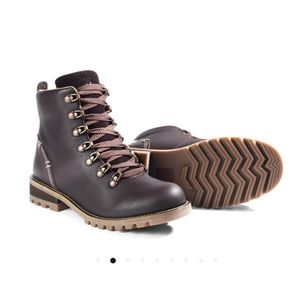 Kodiak Fernie Insulated Waterproof Hiking Boots